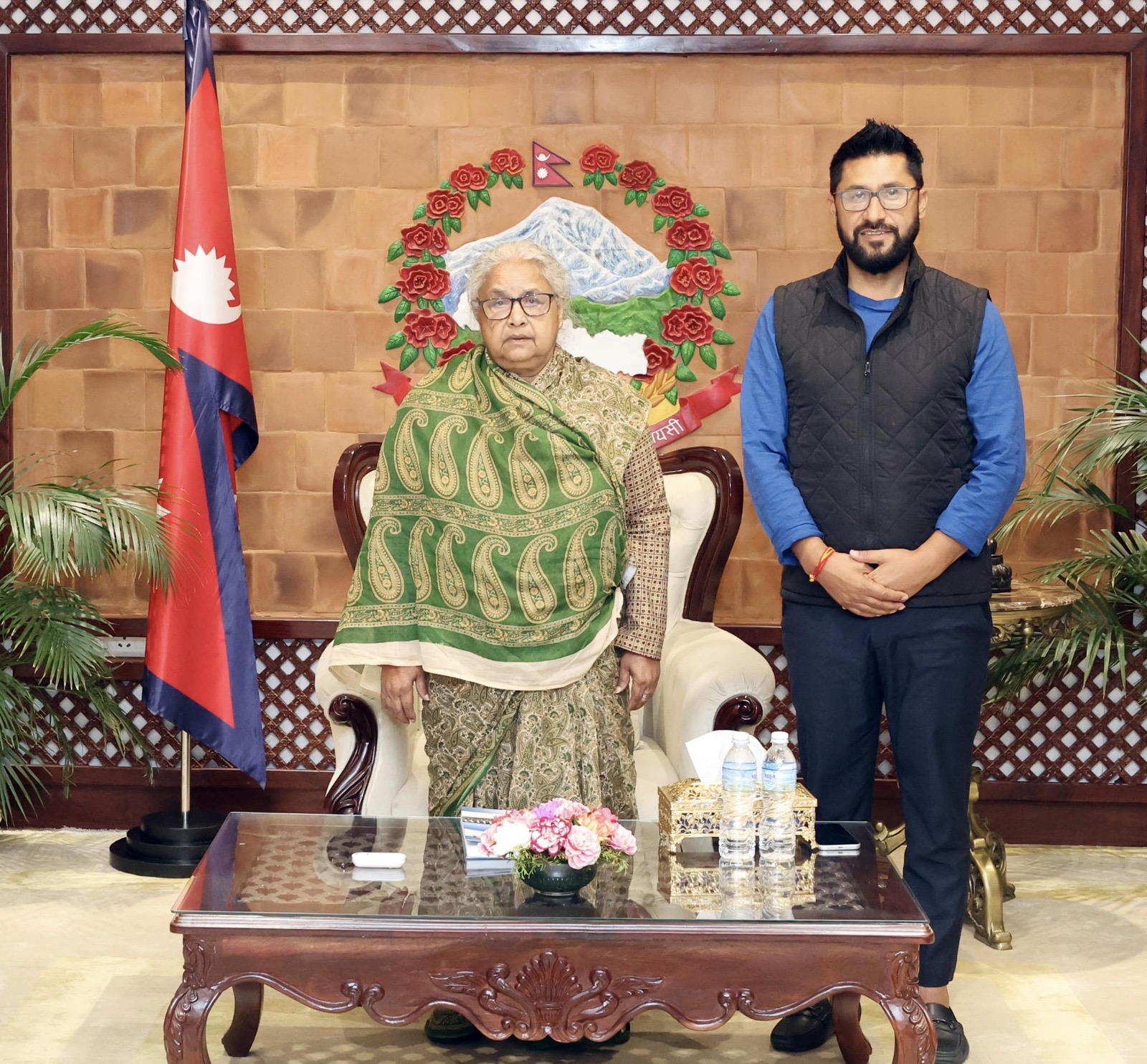 प्रधानमन्त्री सुशिला कार्की र सभापति रवि लामिछाने बीच शिष्टाचार भेटवार्ता