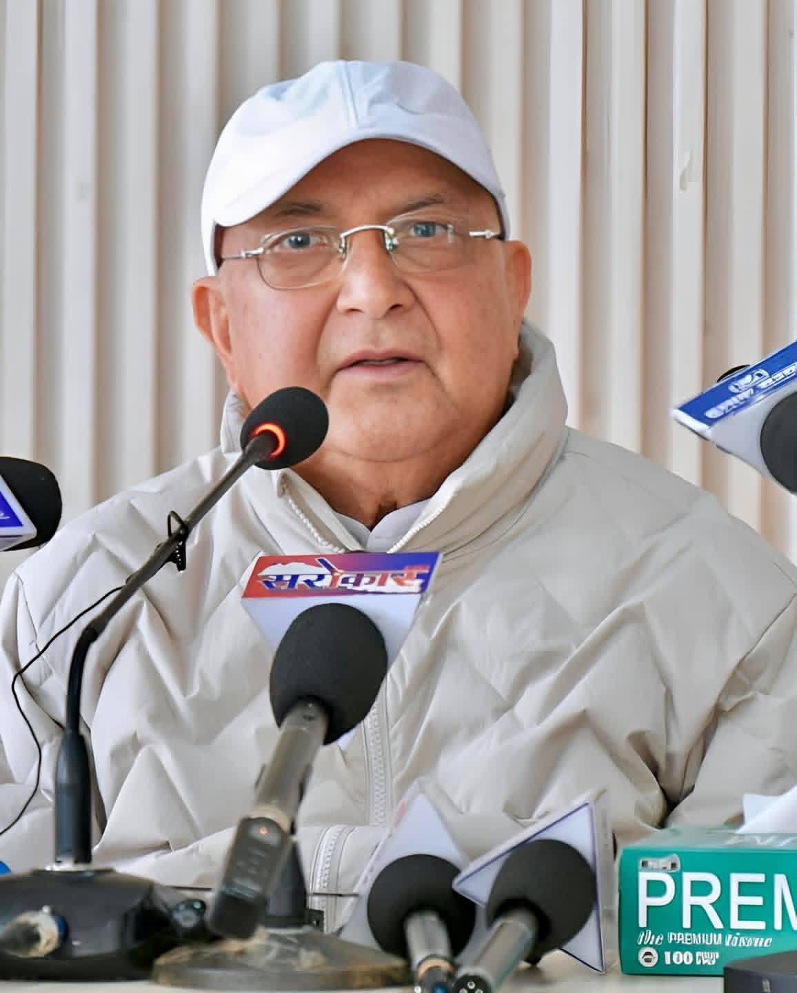 पूर्वप्रधानमन्त्री केपी शर्मा ओली पक्राउ