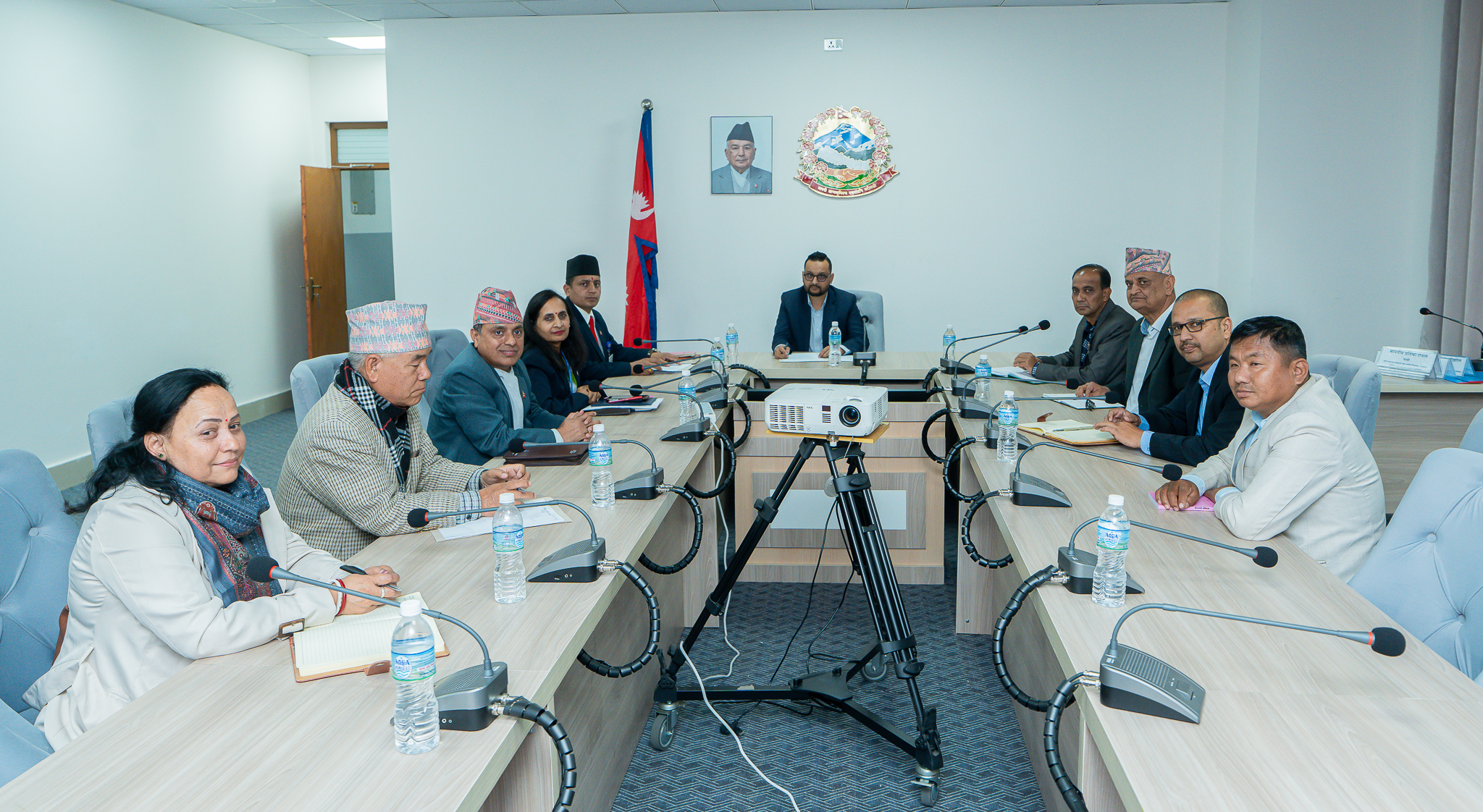 संविधान संशोधन बहसपत्र कार्यदलको पहिलो बैठक सम्पन्न, सहमतिका आधारमा अघि बढ्ने प्रतिबद्धता