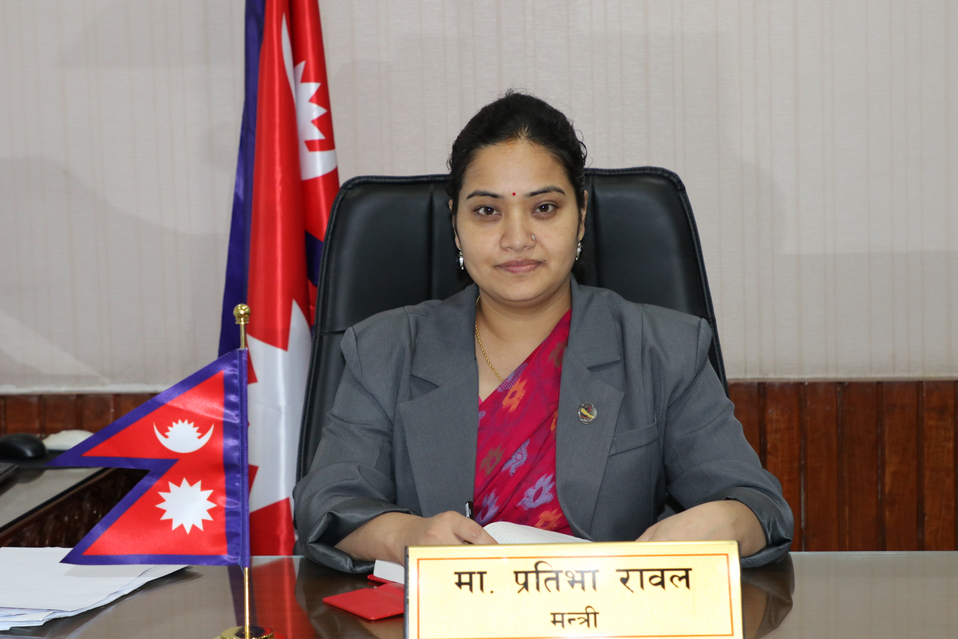 कागेश्वरी नगरपालिकाबाट सुरु भयो नापी–मालपोत सेवा, पहिलो दिनमै लालपुर्जा वितरण