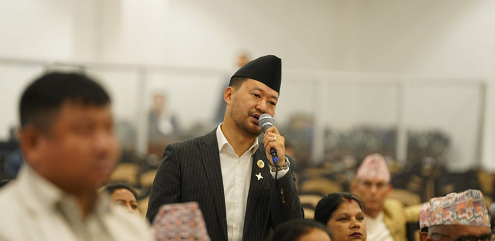 कर दर हेरफेरपछि अर्थमन्त्री वाग्ले निशानामा, संसद्मा विपक्षीको आपत्ति