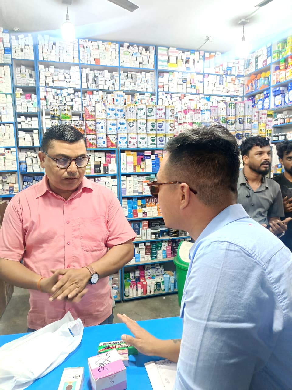कोशी अस्पतालको अतिक्रमित संरचना हटाउन स्वास्थ्यमन्त्री मेहताको सक्रियता, गृहमन्त्रीसँग संयुक्त निरीक्षण